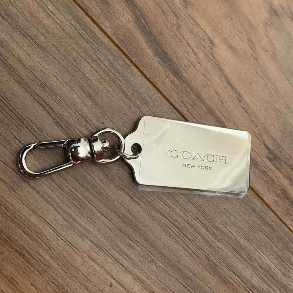 Coach Keychain - Picture 5 of 7